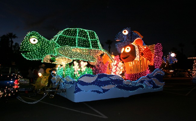 Nemo float, Electric Light Parade 17 12.4.03